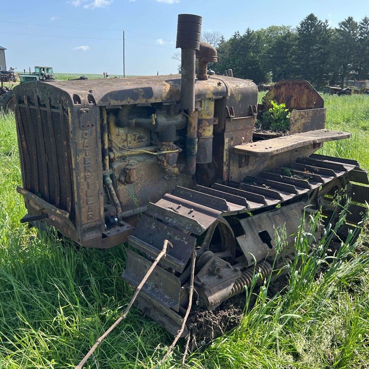 Caterpillar Twenty Two
