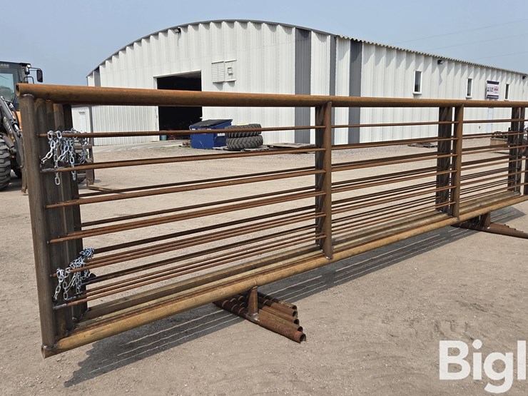 24'-free-standing-panels-(bid-per-unit)-image-5
