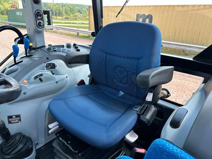 2016-new-holland-t4.120-image-61