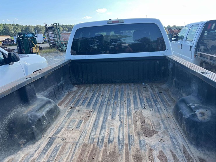 2012-ford-f250-xl-image-17