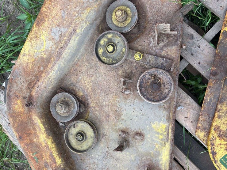 john-deere-110-image-81
