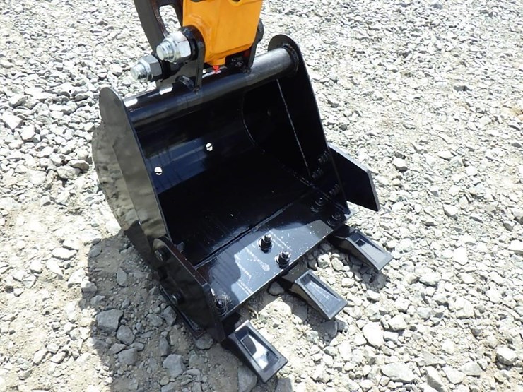 2025-vicsec-vc15-hydraulic-excavator-image-5