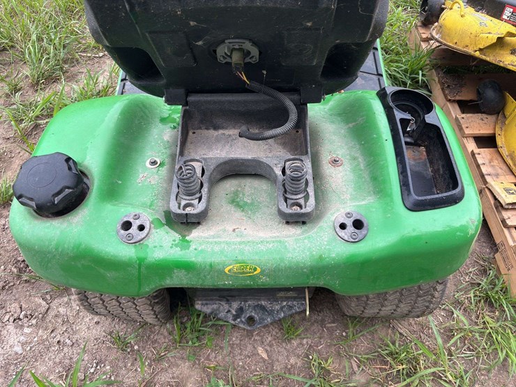 john-deere-x300-image-51