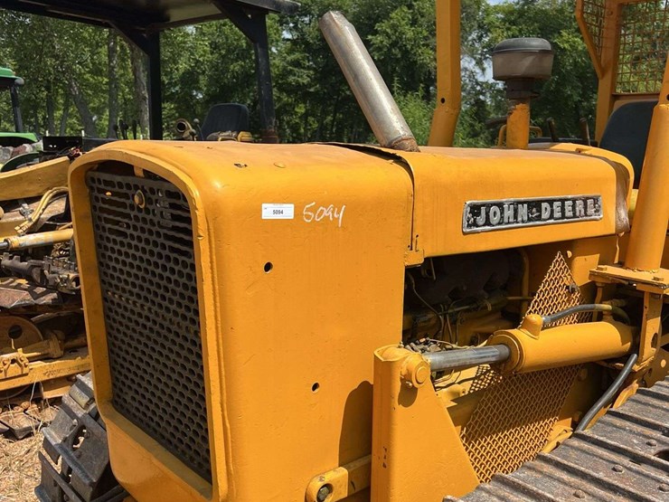 deere-450b-image-11