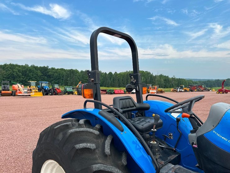 2001-new-holland-tn70-image-21