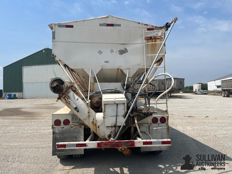 1995-ray-man-t/a-fertilizer-tender-trailer-image-6