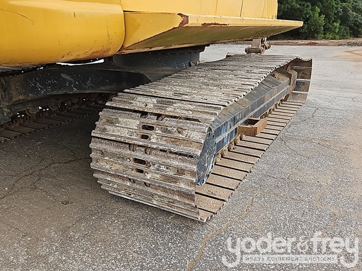 2011-deere-250g-lc-image-14