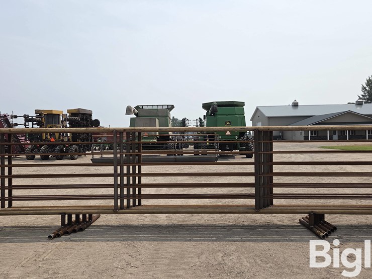 24'-free-standing-panels-(bid-per-unit)-image-2