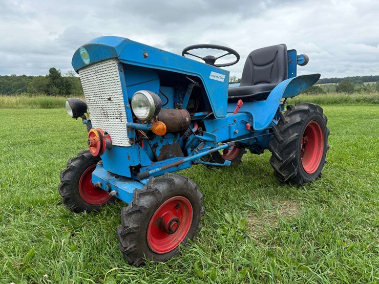 german-gutbrod-garden-tractor-image-1