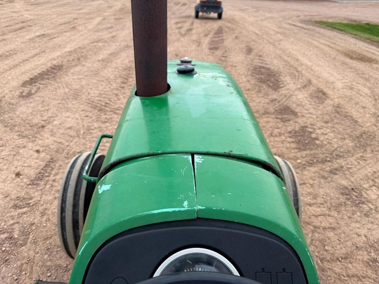 john-deere-2640-image-27
