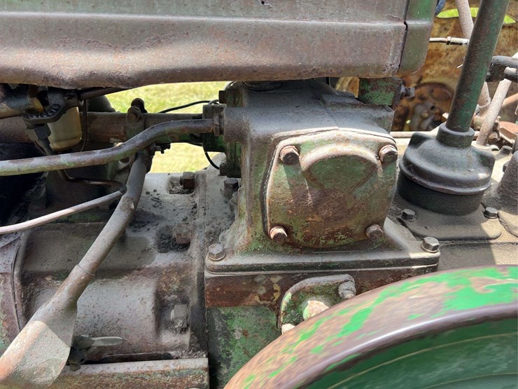 john-deere-b-image-80