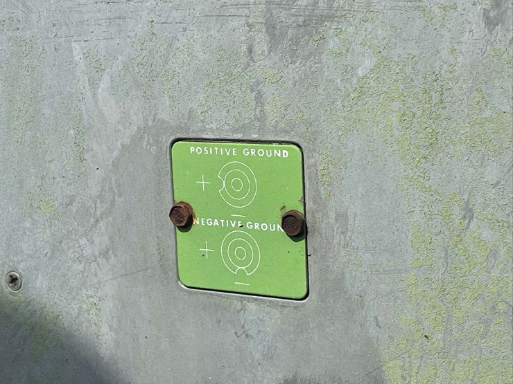 john-deere-620-image-24