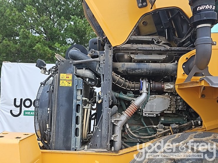 2019-volvo-l60h-image-35