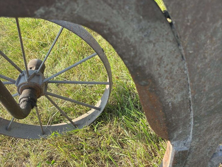 john-deere-subsoiler-image-30