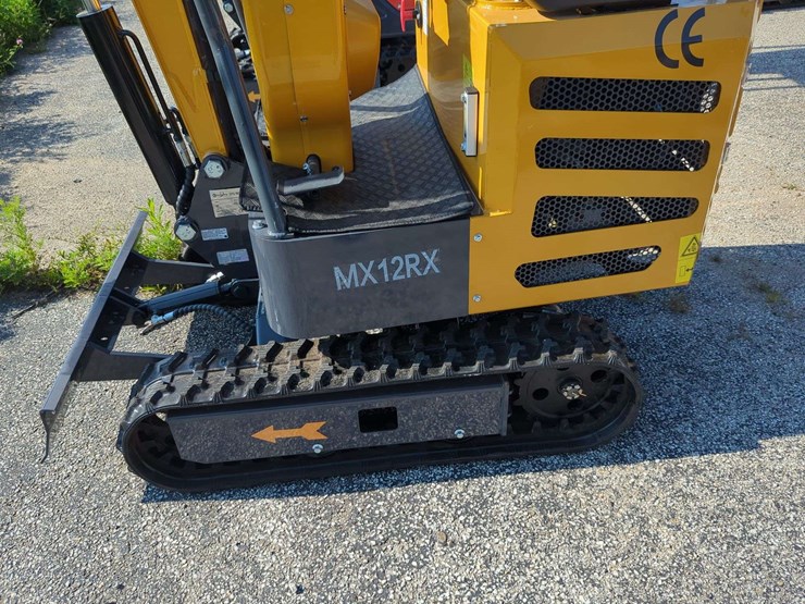 cfg-industrial-mini-excavator---mx12rx-(2025)-image-11
