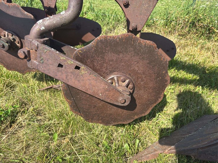 ji-case-pull-type-plow-image-25