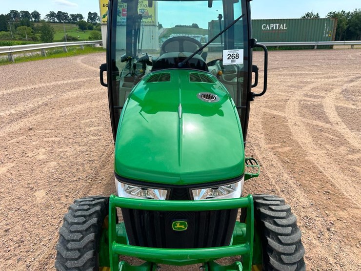 2018-john-deere-3033r-image-24