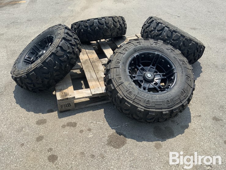 pro-armor-28x10r14-tires-&-rims-image-6