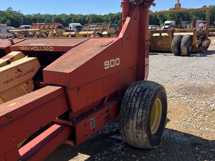 new-holland-900-image-14