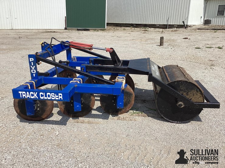 pivot-5'-3-pt-track-closer-image-7