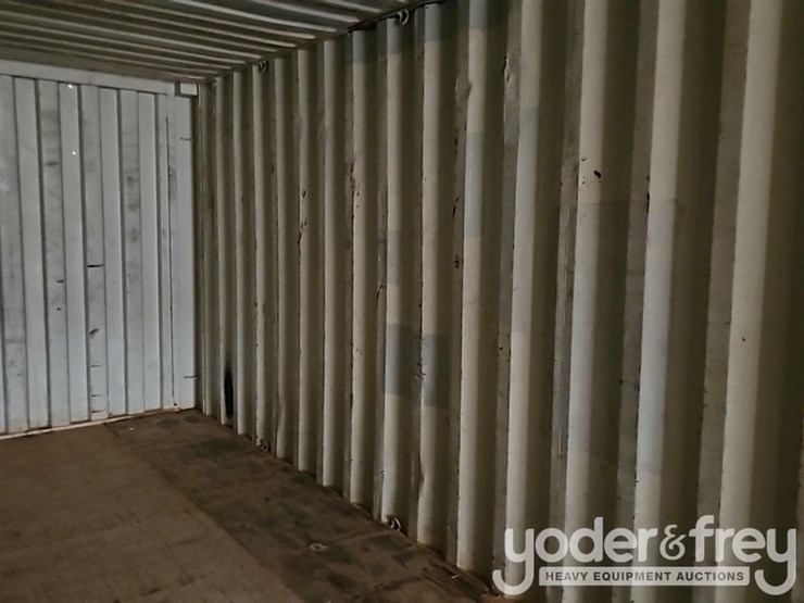 40'-container-single-walk-door,-2-side-doors-image-15