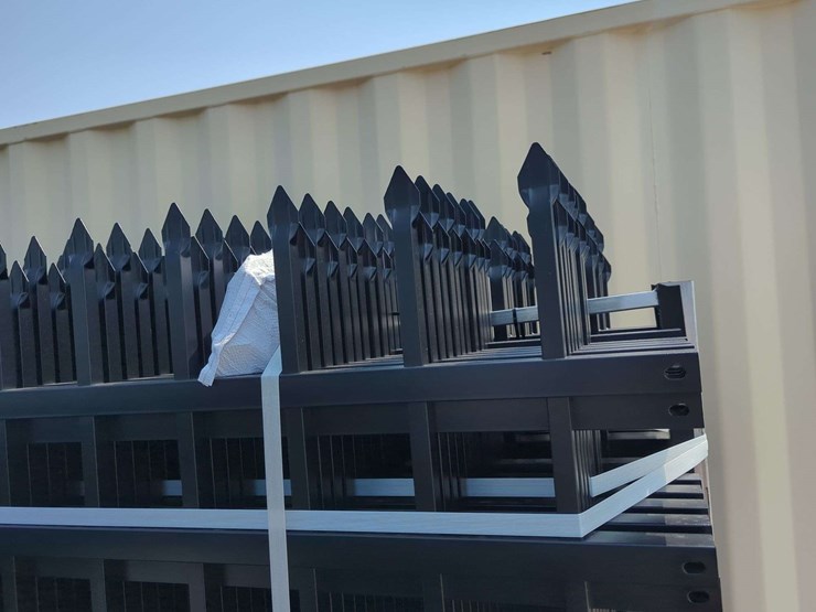 kj-heavy-duty---4-rail-style---10ft-(l)-x-7ft-(h)-powder-coated-steel-site-fencing---k0710-24-image-4