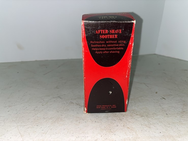 avon-mens-after-shave,-avon-perfumed-soap-image-25