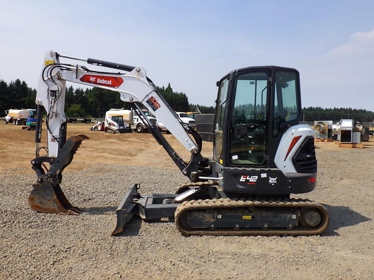 2022-bobcat-e42-image-6