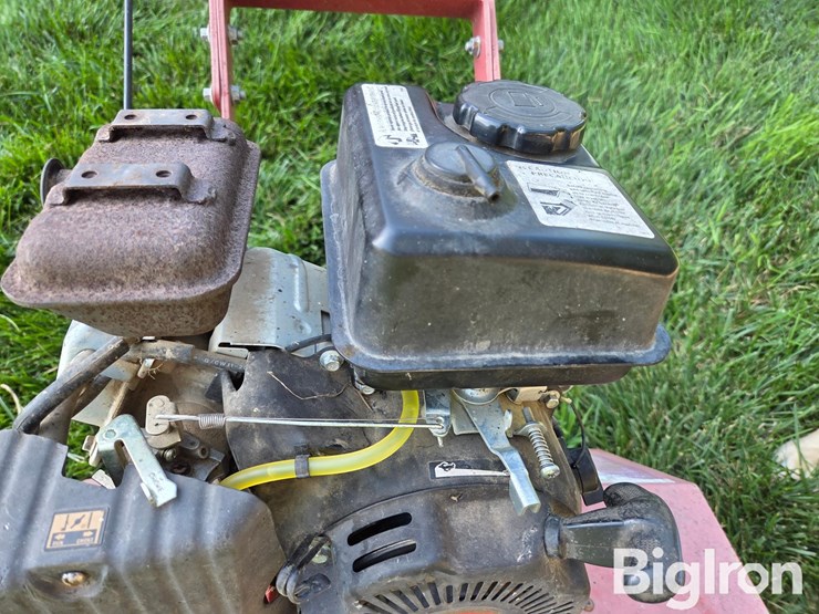husky-26750tsc-tiller-image-12
