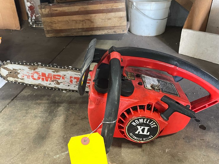 #2116-•-homelite-chainsaw-image-1