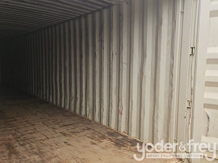 40'-container-single-walk-door,-2-side-doors-image-17
