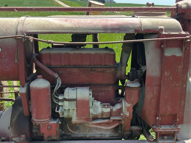 farmall-f12-image-15
