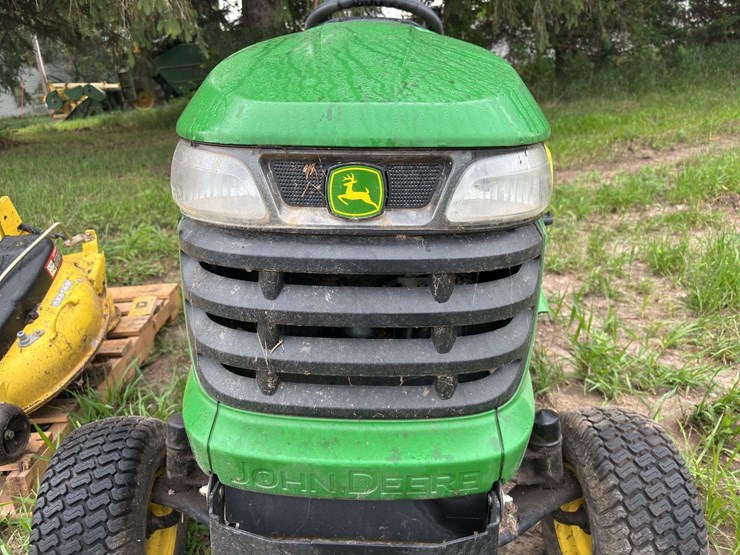 john-deere-x300-image-9