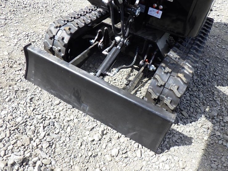 2025-vicsec-va13c-hydraulic-excavator-image-9