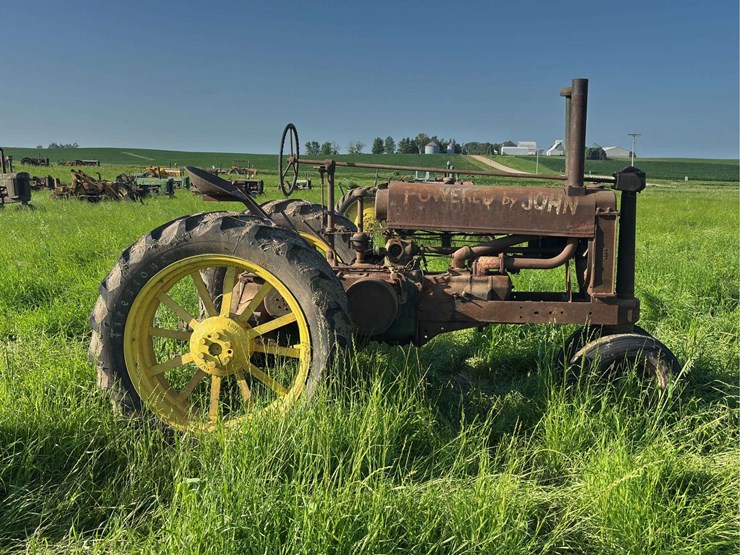 john-deere-model-a-image-2