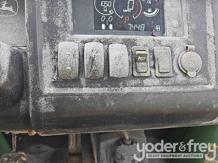 2021-john-deere-xuv855m-s4-image-36