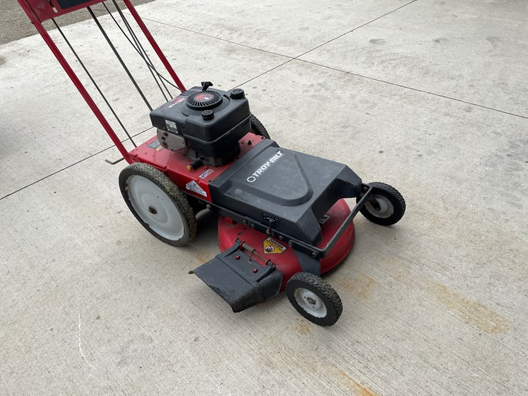 #6401-•-troy-bilt-high-wheel-mower-image-3