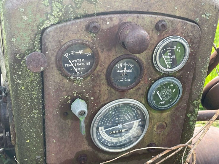 john-deere-620-image-31