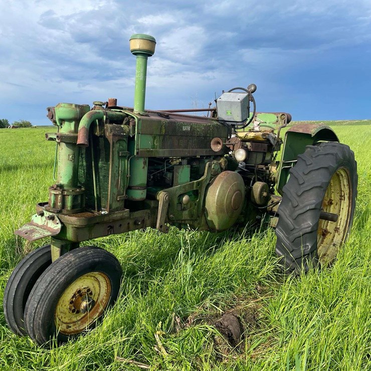 JOHN DEERE 620