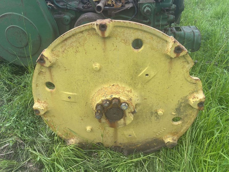john-deere-70-image-21
