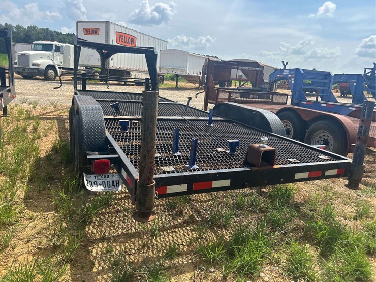 2013-c-&-m-7'-x-20'-t/a-gooseneck-trailer-image-3