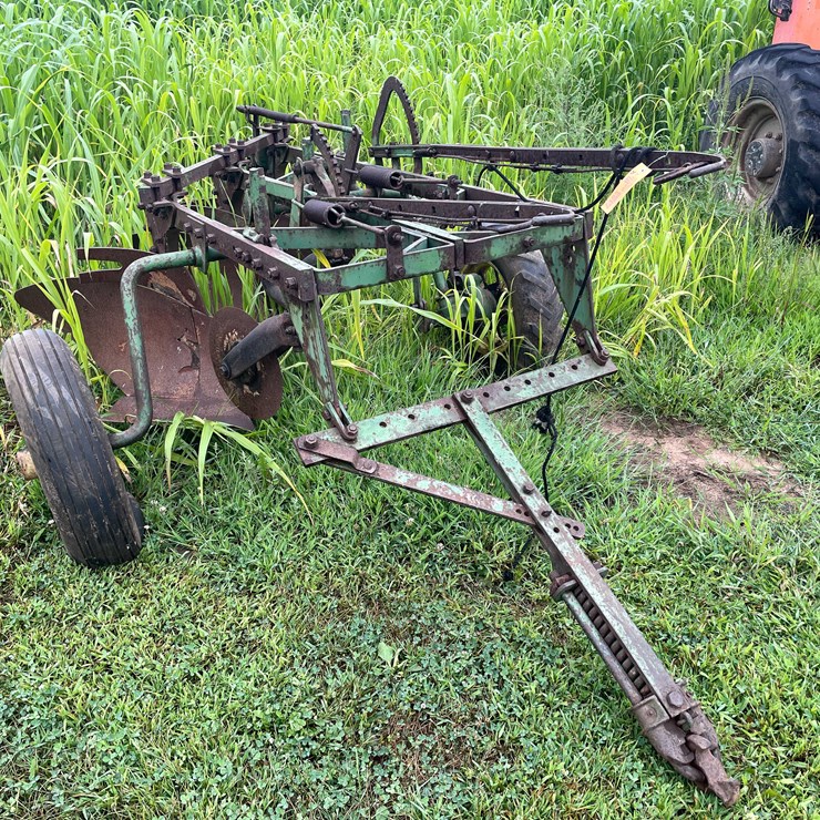 JOHN DEERE 60
