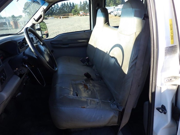 1999-ford-f350-image-18