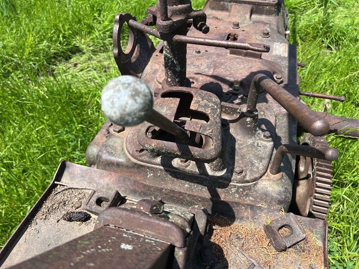 john-deere-model-gm-image-23