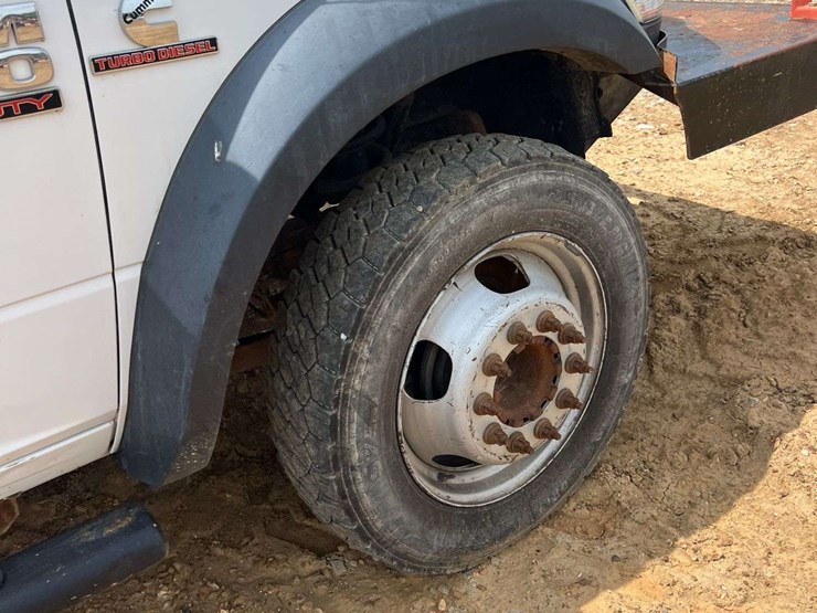 2018-dodge-ram-4500-image-32