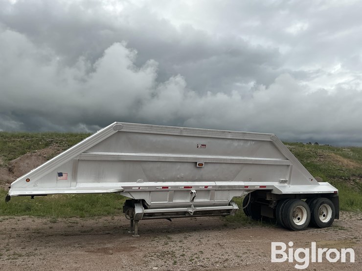 2003-travis-35-ft-image-4