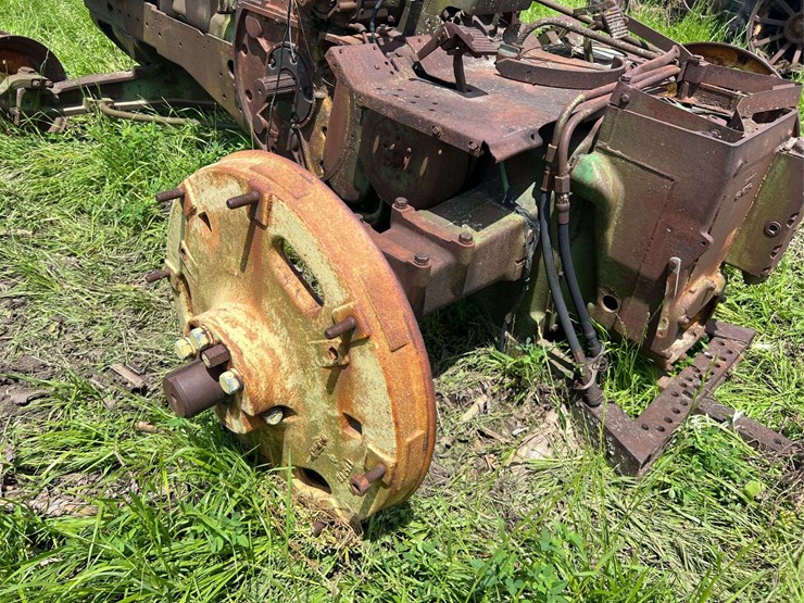 john-deere-720-standard-diesel-image-30