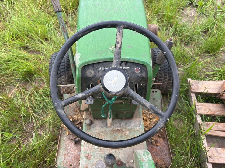 john-deere-110-image-53