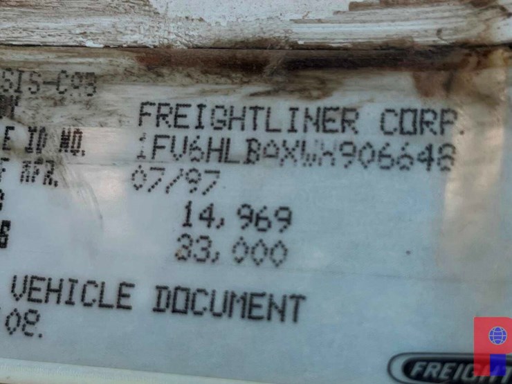 1998-freightliner-fl70-image-7
