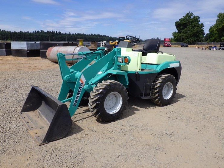 yanmar-v3-wheel-loader-image-1